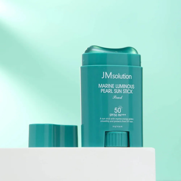 Солнцезащитный стик с жемчугом JMsolution Marine Luminous Pearl Sun Stick SPF50+ PA++++ 21гр